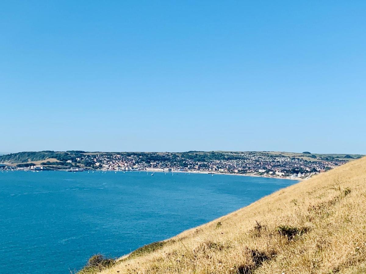 Charming 3-Bed Cottage In Swanage Kültér fotó