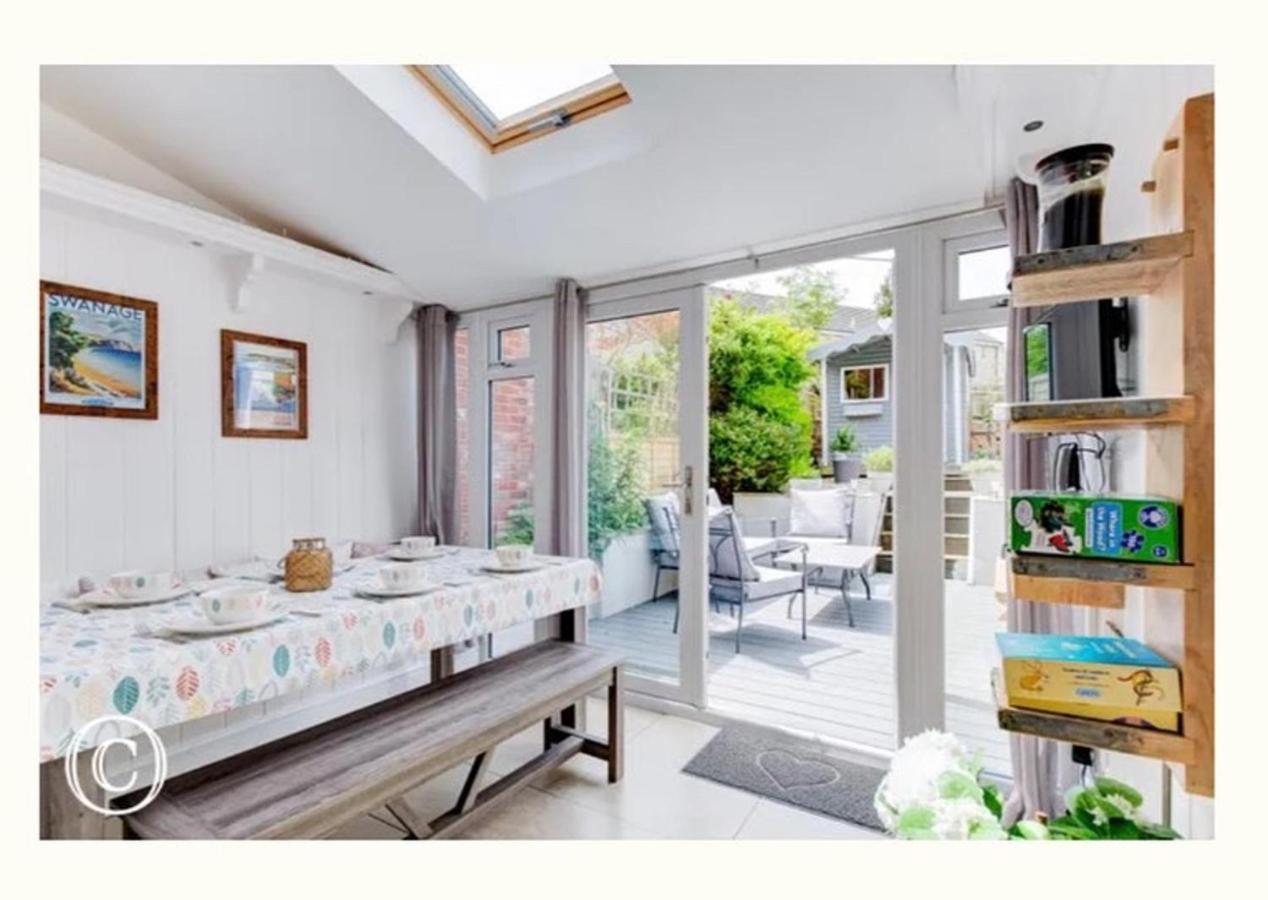 Charming 3-Bed Cottage In Swanage Kültér fotó